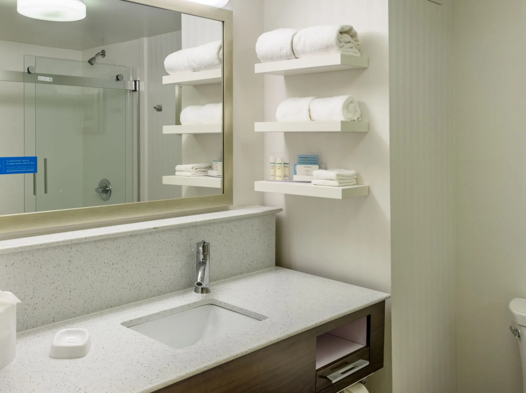Hampton Inn & Suites Jackson Coliseum