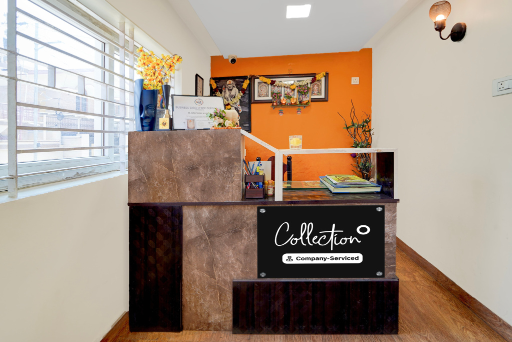 FabHotel Manis Residency