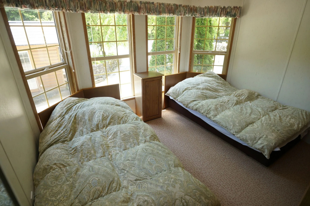 Hakuba Canadian Lodge