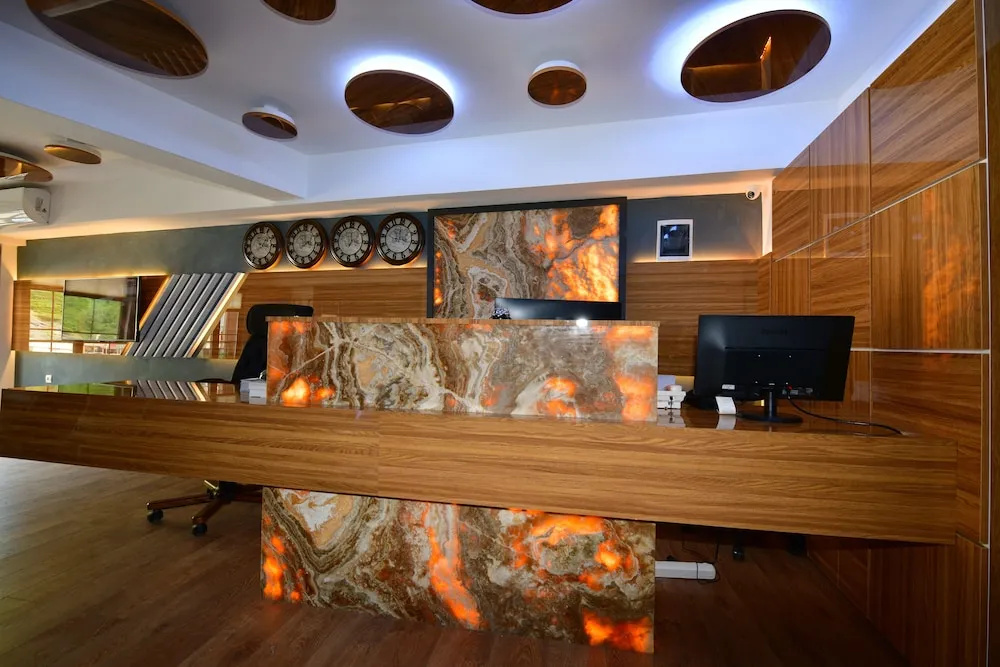 Black Lake Hotel