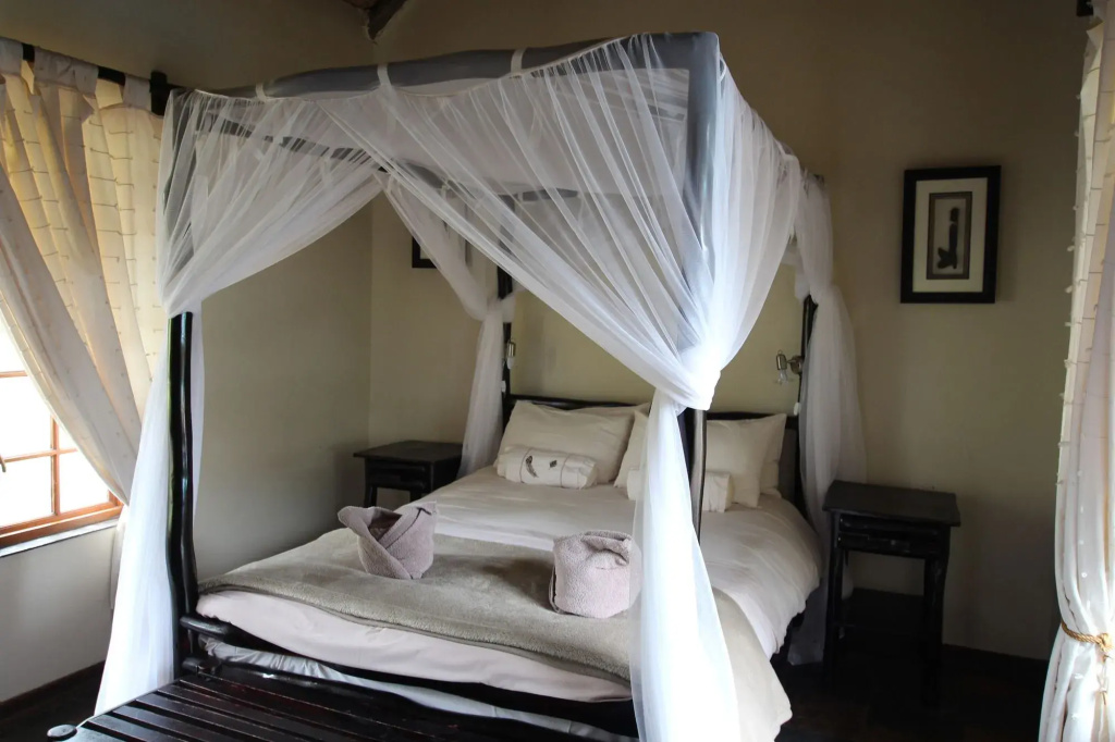 Thornhill Safari Lodge
