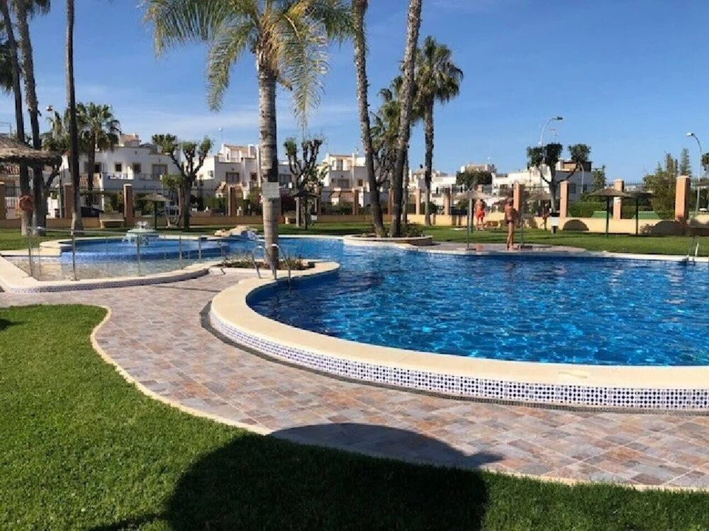 La Florida 1st Floor Apartment & com Pool Lf10