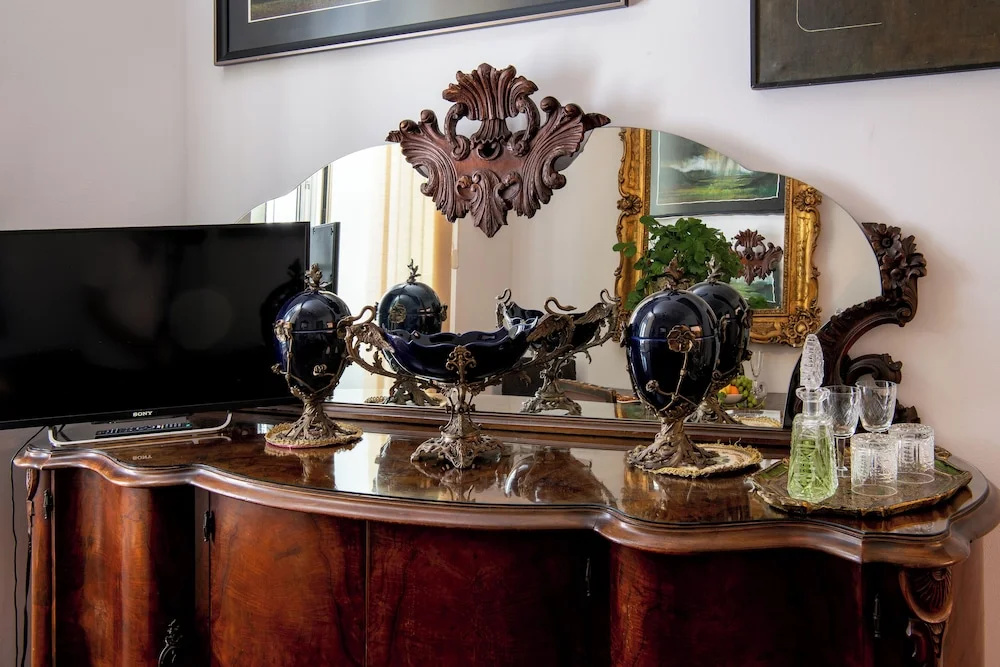 Royal Heritage Apartment in Split Center