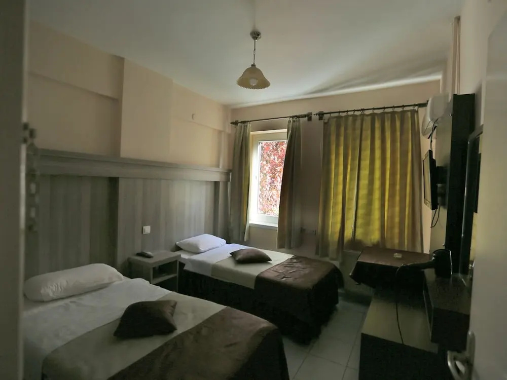 Cihanay Hotel