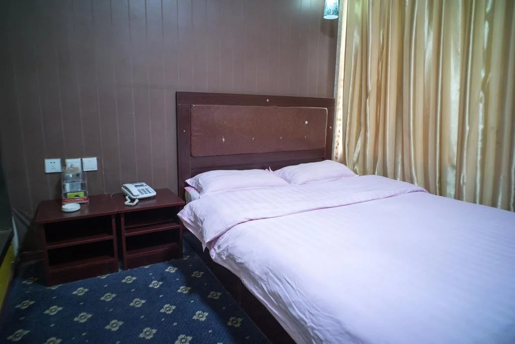 Baolin Express Inn