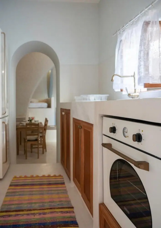 Rose traditional house