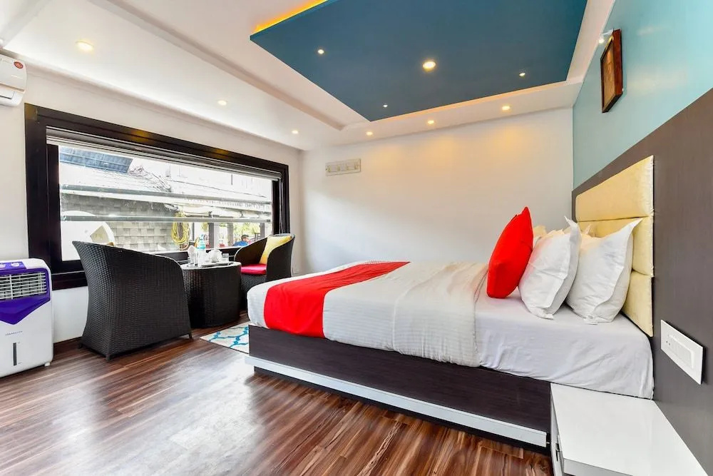 Oyo 24725 Houseboat Royal River 4bhk