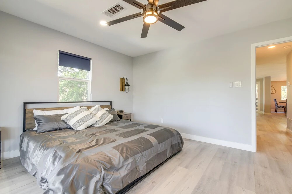 Lago Vista Vacation Rental w/ Fireplace!