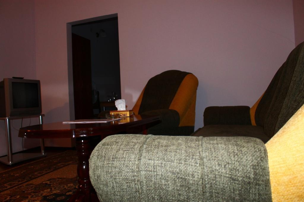 Yeghevnut Hotel