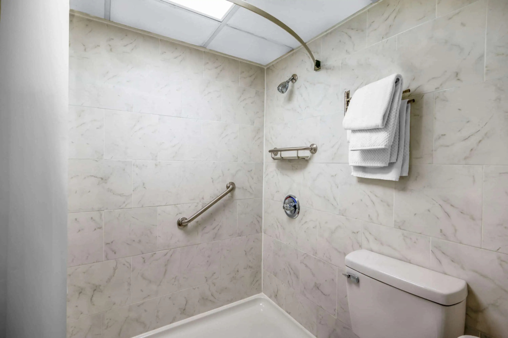 Super 8 by Wyndham Perrysburg-Toledo