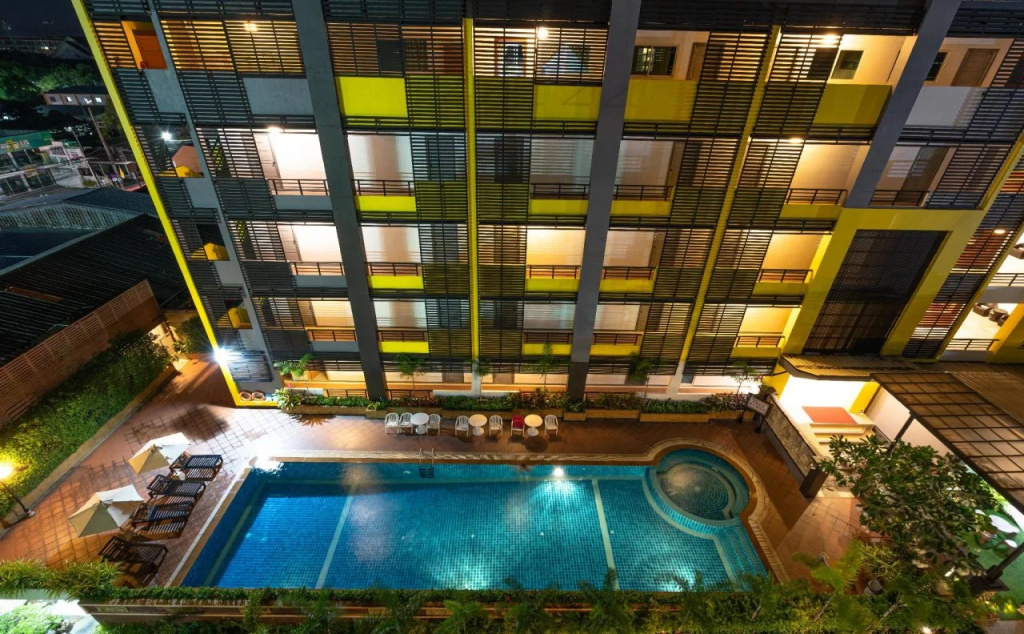 SB Living Place Hotel Phuket Town