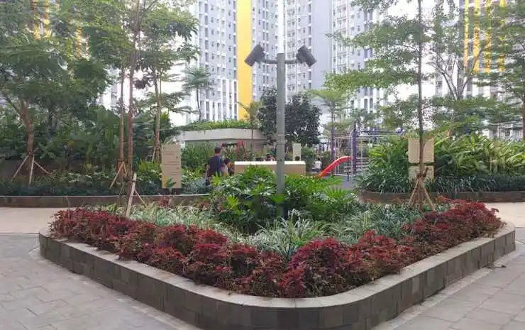 Cozy and Modern Studio Apartment at Springlake Summarecon Bekasi By Travelio