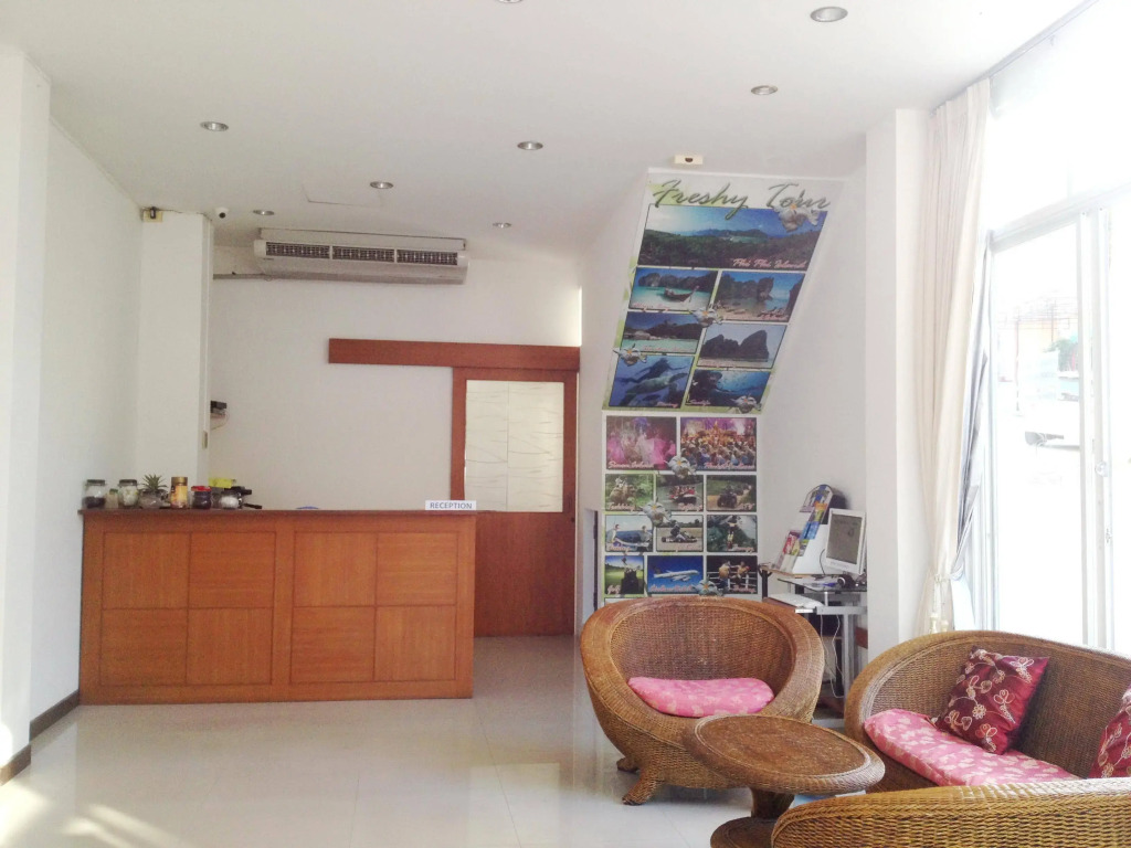 Phuket Point Guesthouse
