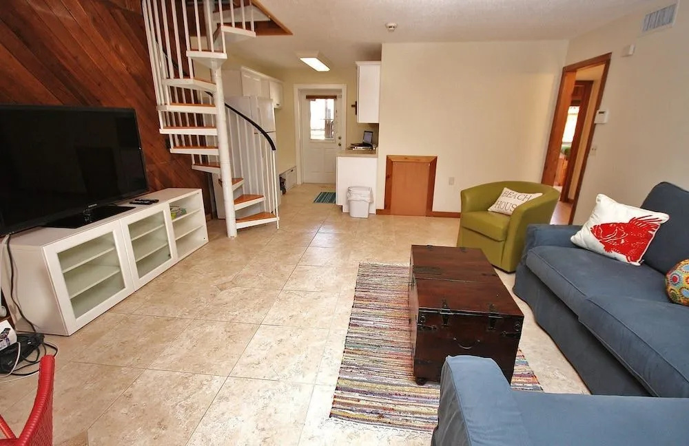 Sea Dunes Pieces of Eight C10 Apartment 4