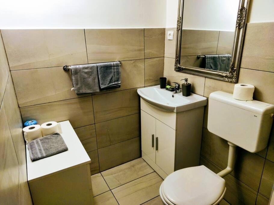 Dakota apartment 6+2