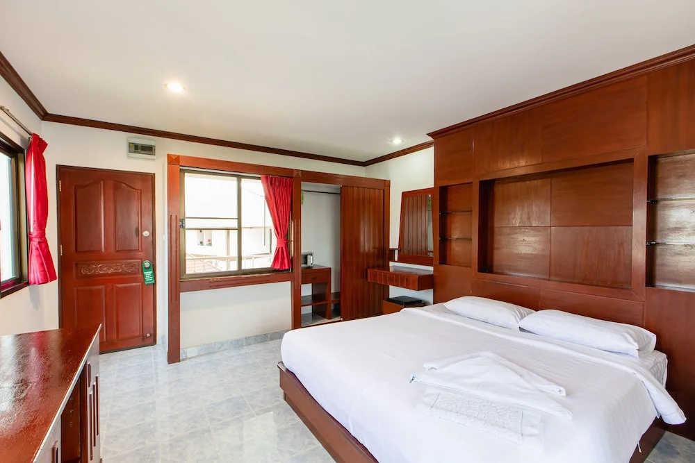 Selina Place Hotel