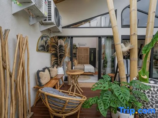 Villa Bergaya 2BR Brand New Oasis in Berawa