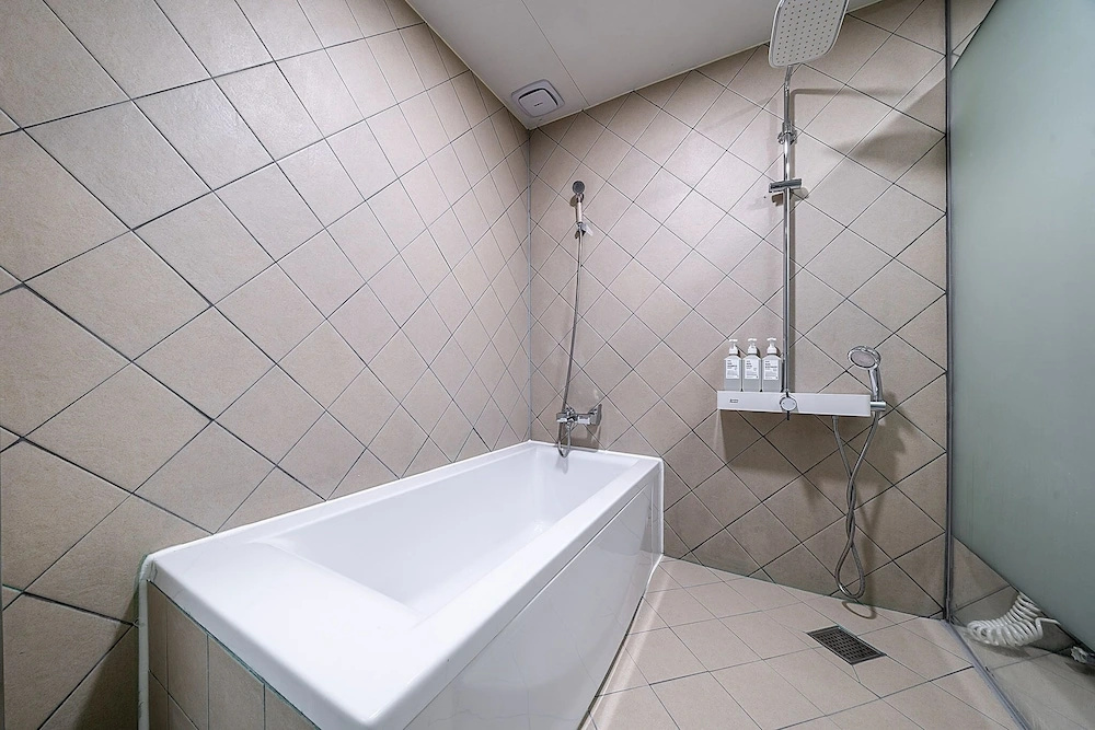 Brown Dot Hotel Osan