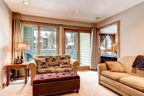 Ski Hill by Pinnacle Lodging