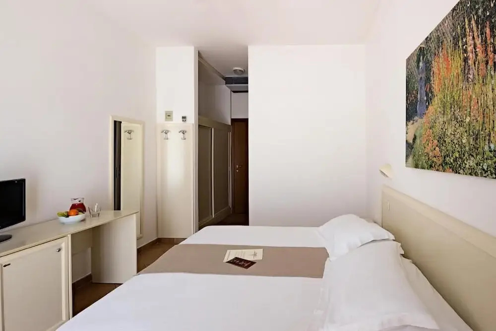 Hotel Trevi