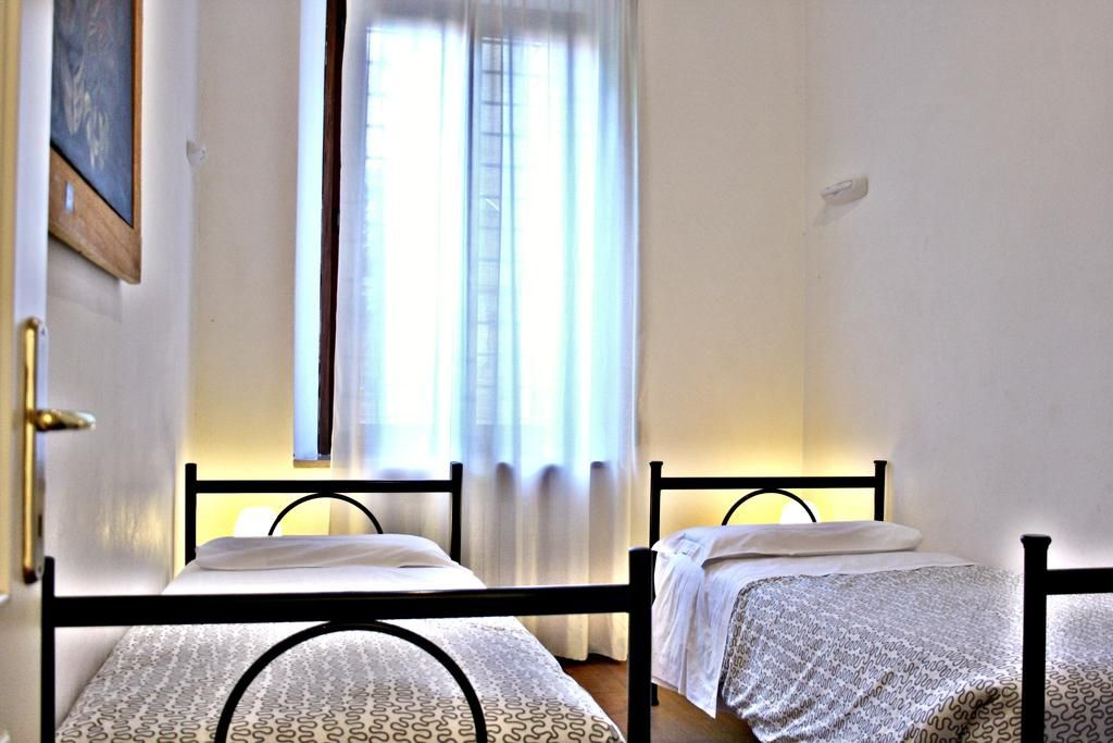 Cool Apartments Venice