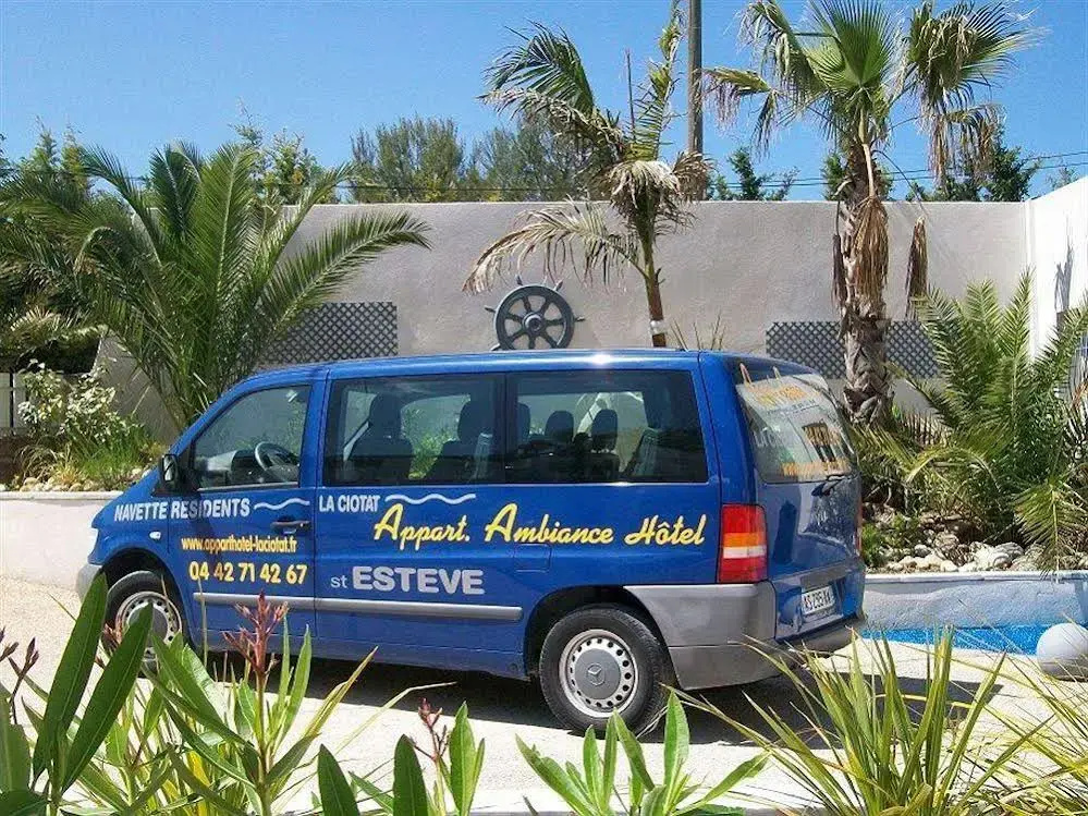 St. Estève Appart Hotel