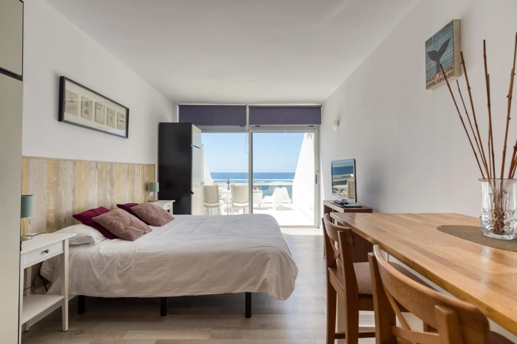 Great terrace sea views - Wifi By Canariasgetaway