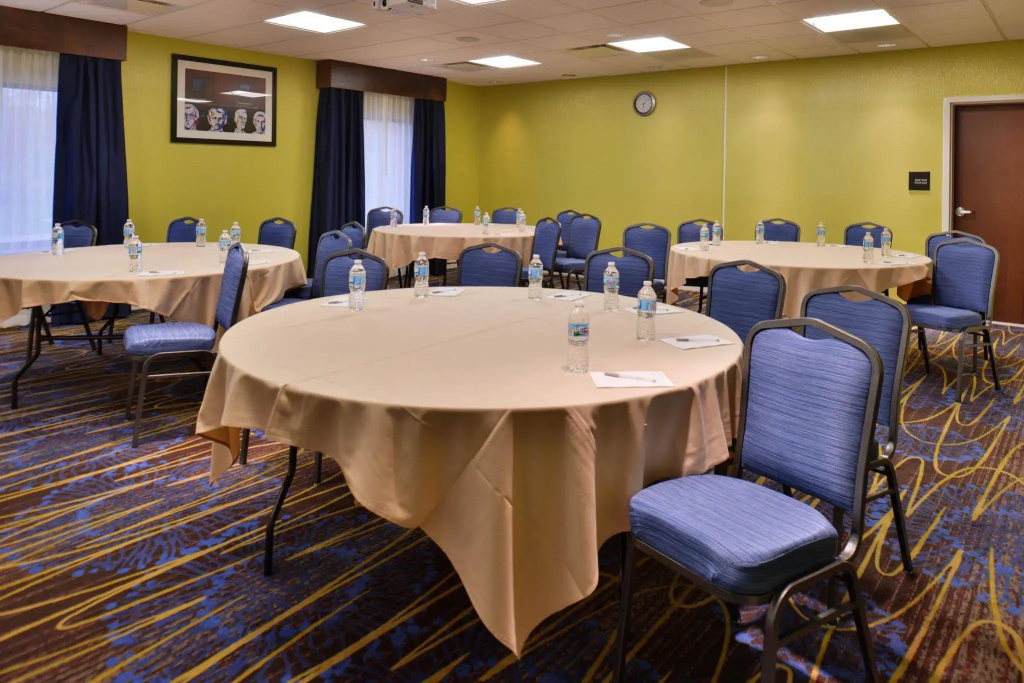 Hampton Inn & Suites Ann Arbor West
