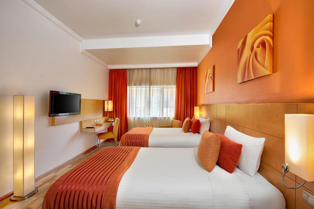 Al Khoory Executive Hotel, Al Wasl