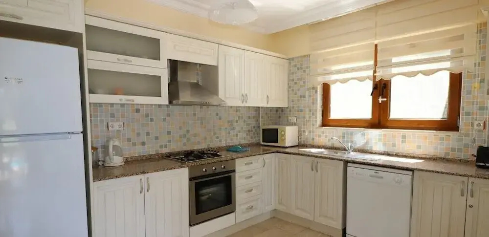 Villa AX12 by JoyLettings