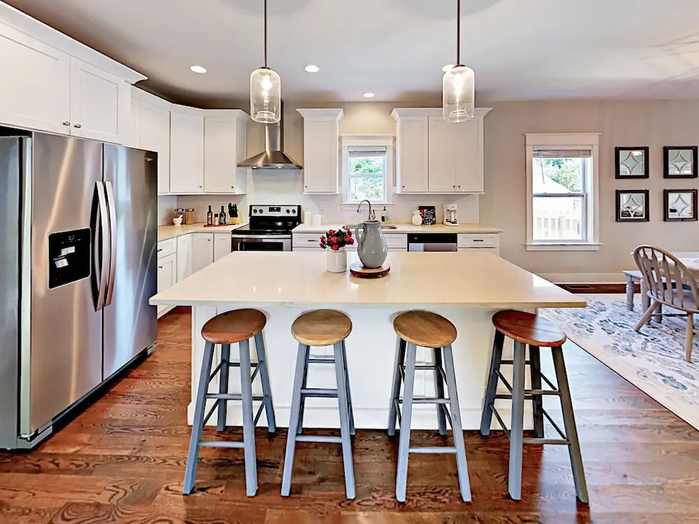 Brand-new 3br Urban Getaway W/ Patio 3 Bedroom Condo