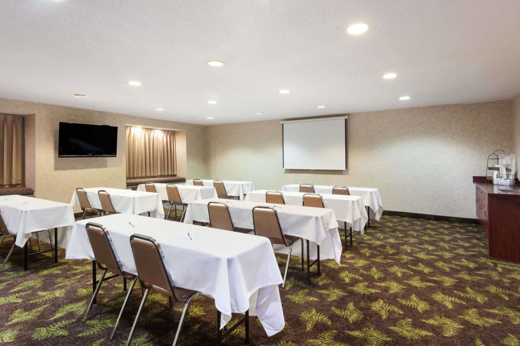 Sleep Inn & Suites Decatur West