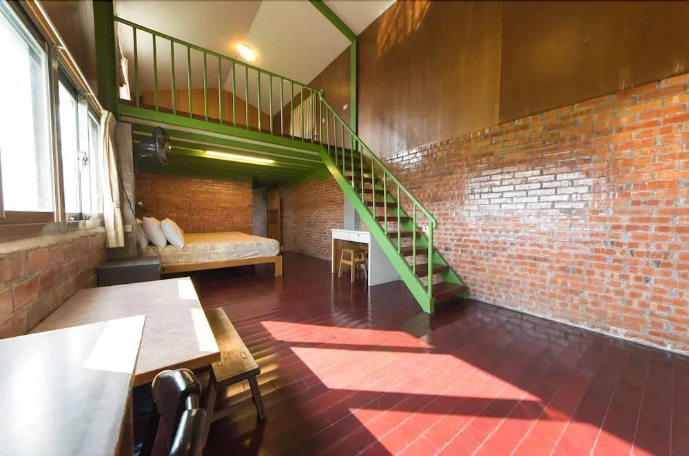 Tap Bed & Breakfast