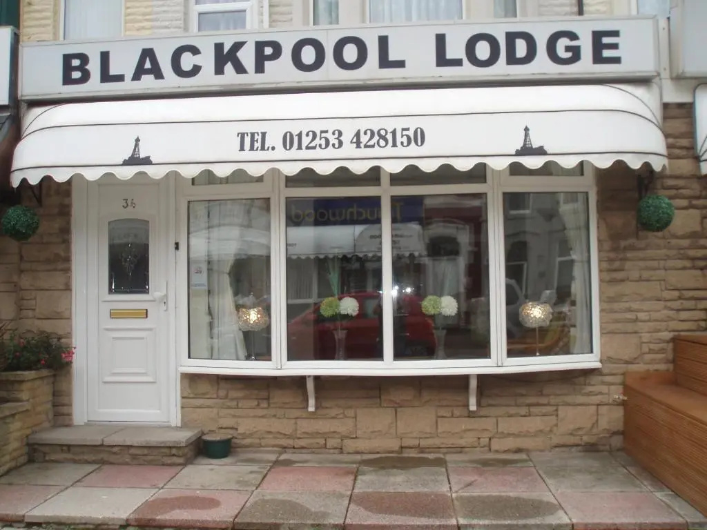 Blackpool Lodge Apartments