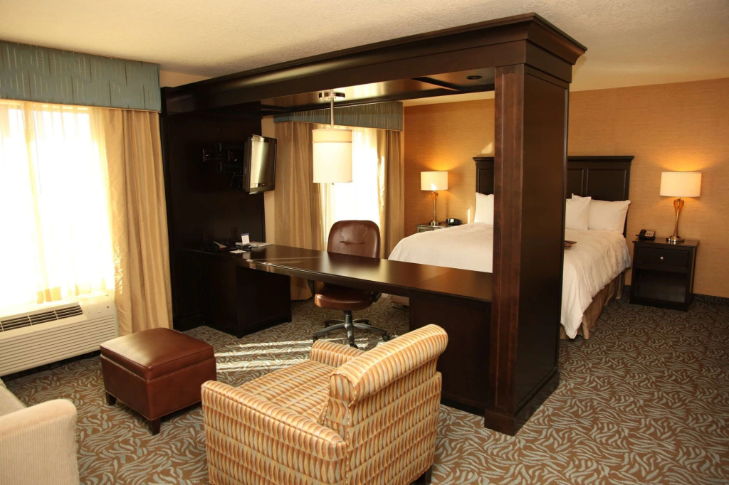 Hampton Inn & Suites Carlsbad