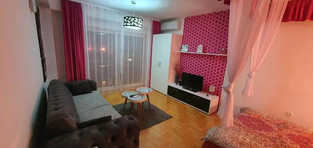 Ristevski Apartments