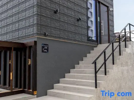 Namioto Terrace Suite Villa in AIGA