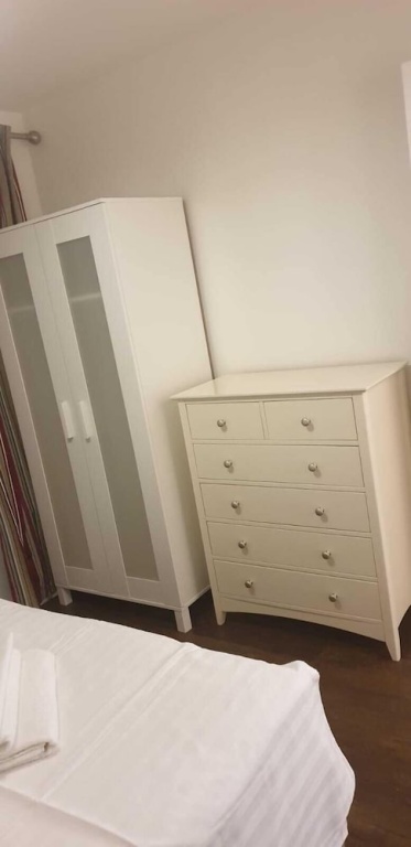 Kings Apartment