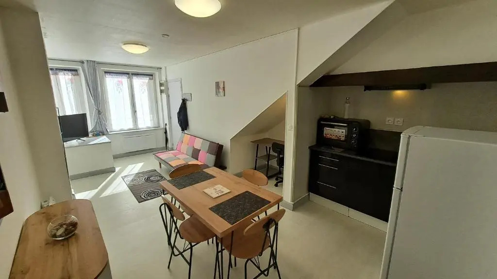 Agreable et moderne appartement Toul centre