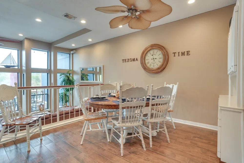 Pet-friendly Pottsboro Townhome w/ Lake Access!