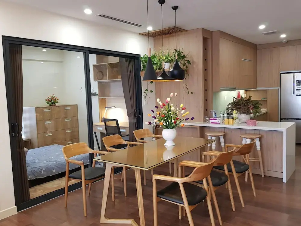 Imperia Garden Apartments - Heart of City