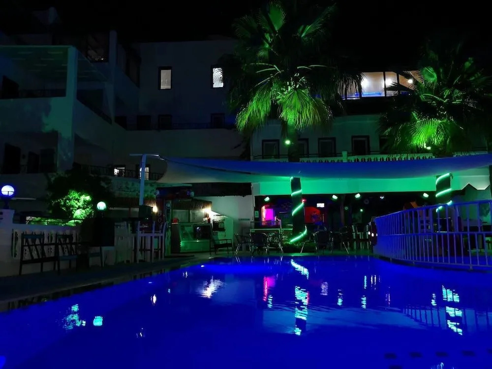 Roadhouse Boutik Otel