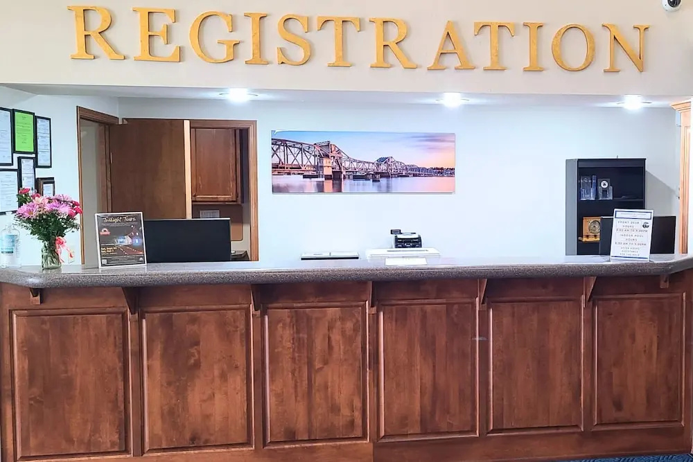 Bridgeport Waterfront Resort