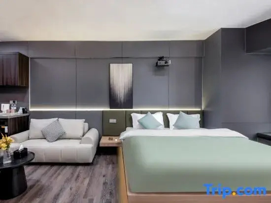 Wheat House Suite Resort Hotel (Chengdu Hongxingqiao Subway Station Branch)