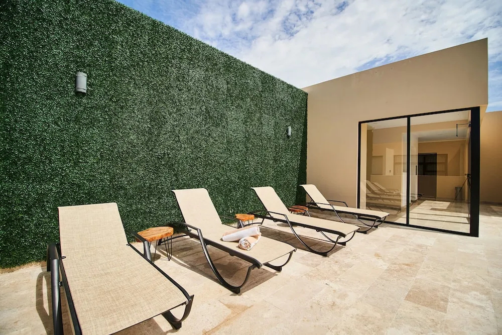 Viva residence 204 By Lockey