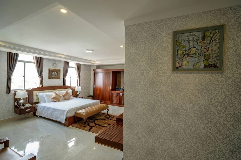 Duc Long Apartment 2