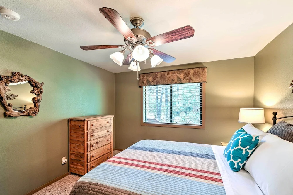 Relax Fireside! Peaceful Forest Haven in Prescott