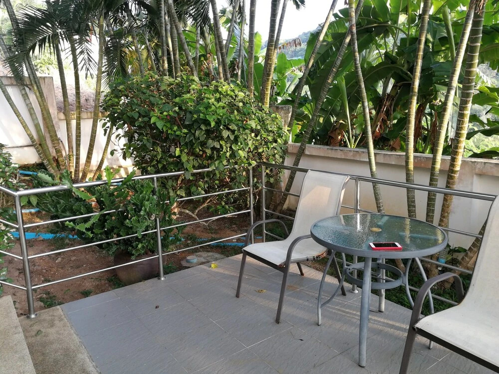 ฺBaan Waru seaview villa