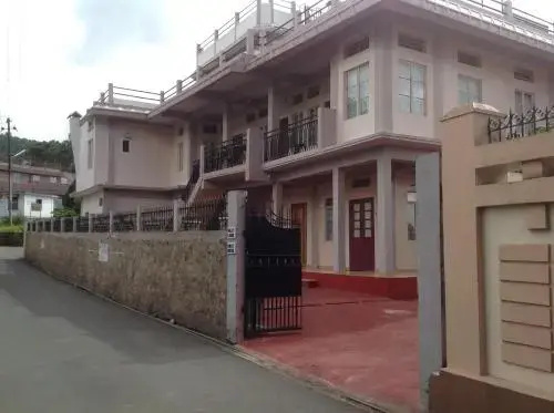 Holly Lodge Guest House