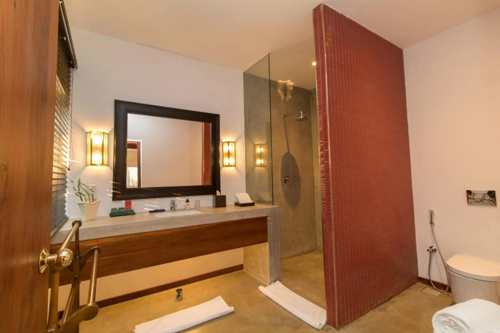 Kings Pavilion Luxury Hotel